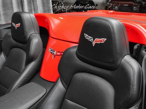 Used 2013 Chevrolet Corvette 427 w/ 1SB Preferred Equipment Group RWD image 18