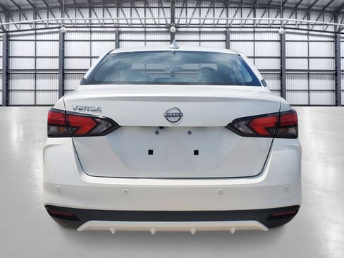 New 2025 Nissan Versa SV w/ Trunk Package FWD image 4