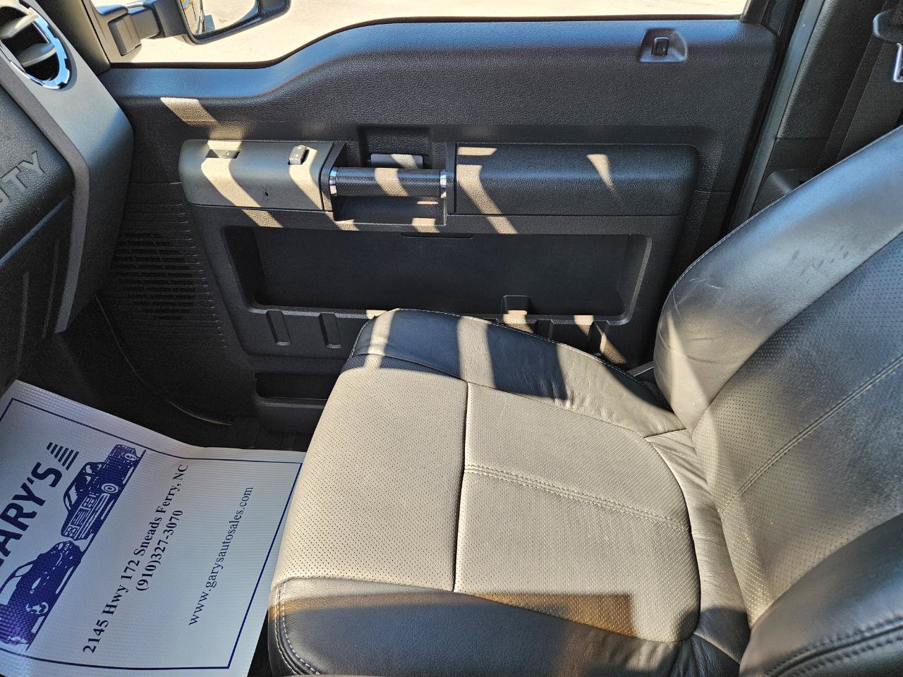Used 2011 Ford F250 Lariat w/ Lariat Interior Pkg AWD/4WD image 16