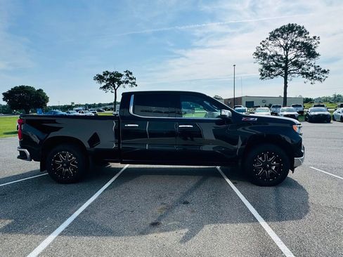 Used 2023 Chevrolet Silverado 1500 LTZ w/ LTZ Premium Package AWD/4WD image 27