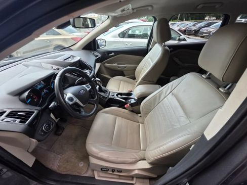 Used 2014 Ford Escape Titanium FWD image 12