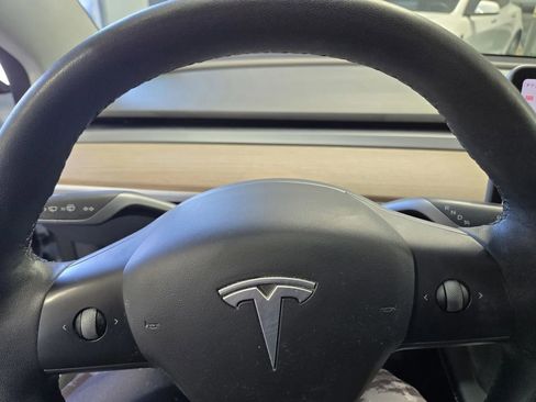 Used 2022 Tesla Model 3 RWD image 17