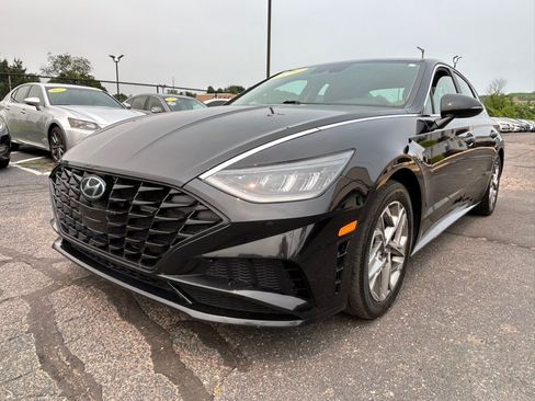 Used 2021 Hyundai Sonata SEL FWD image 1