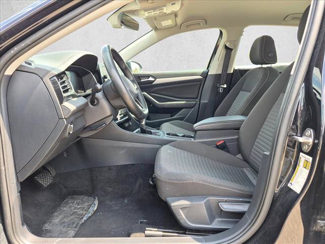 Used 2025 Volkswagen Jetta S FWD image 16