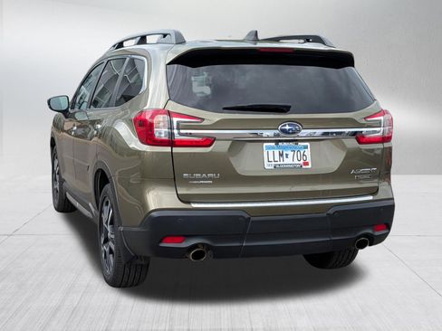 Used 2024 Subaru Ascent Touring AWD/4WD image 5