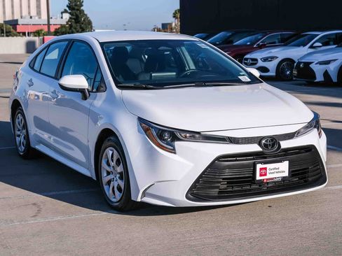 Certified 2024 Toyota Corolla LE FWD image 3