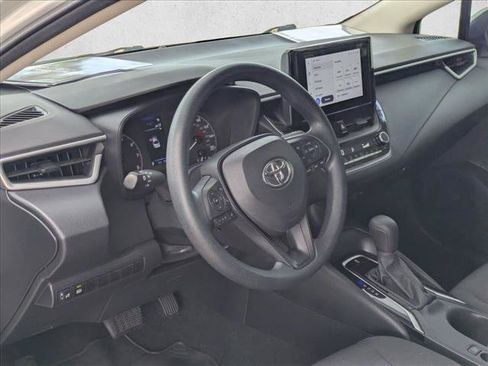 Used 2023 Toyota Corolla LE FWD image 10