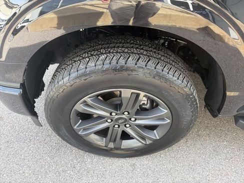 Used 2023 Ford F150 Lariat w/ Equipment Group 502A High image 9