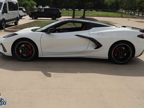 Used 2022 Chevrolet Corvette Stingray Preferred Conv w/ Z51 Performance Package RWD image 7