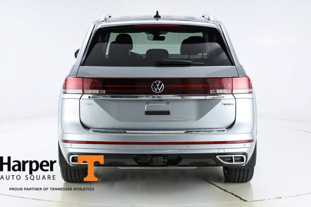Used 2026 Volkswagen Atlas SEL Premium R-Line AWD/4WD image 8