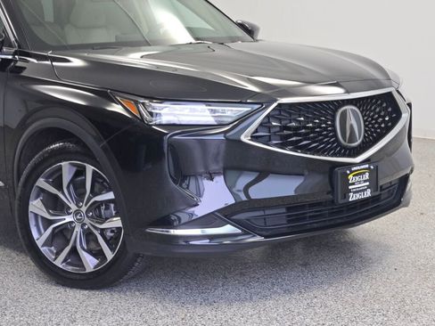 Used 2023 Acura MDX SH-AWD w/ Technology Package image 2