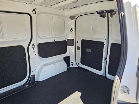 Used 2021 Nissan NV200 SV image 11