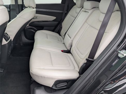 Used 2024 Hyundai Tucson Limited AWD/4WD image 30
