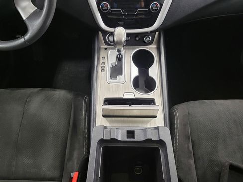 Used 2017 Nissan Murano SV w/ Premium Package AWD/4WD image 17