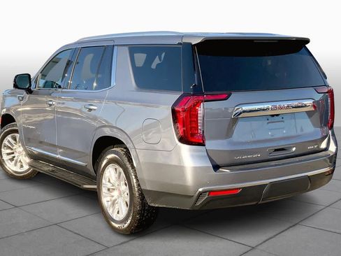 Used 2022 GMC Yukon SLT w/ SLT Premium Package image 11