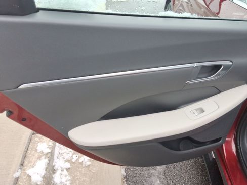 Used 2023 Hyundai Sonata SEL w/ Cargo Package image 22