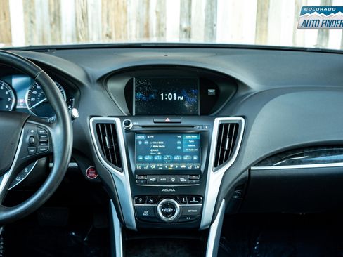 Used 2019 Acura TLX SH-AWD image 21
