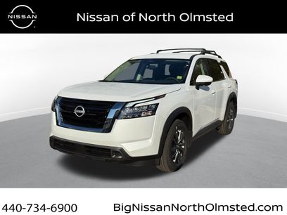 New 2025 Nissan Pathfinder SV