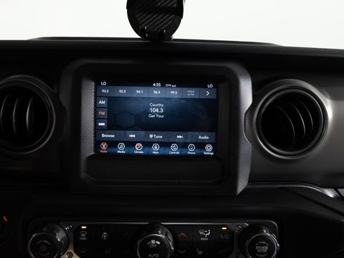 Used 2022 Jeep Gladiator Sport AWD/4WD image 32