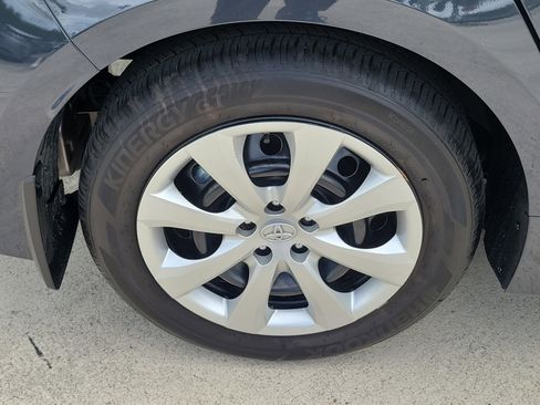 Certified 2025 Toyota Corolla LE FWD image 8