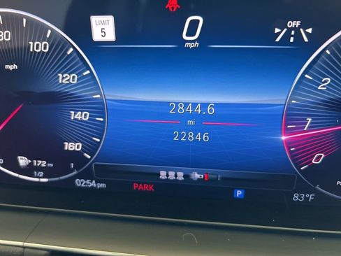 Used 2024 Mercedes-Benz GLE 350 4MATIC image 52