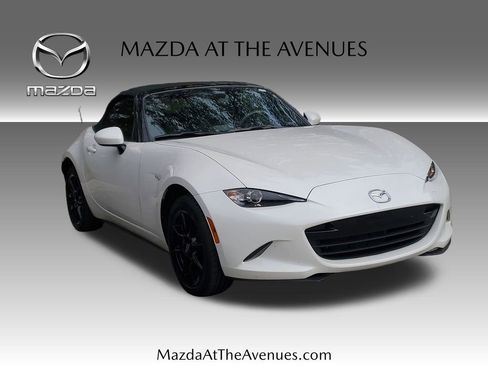 Certified 2022 MAZDA MX-5 Miata Grand Touring image 2