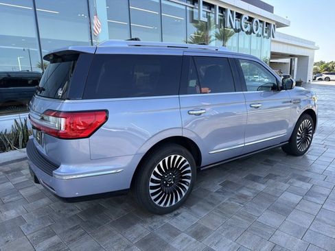 Used 2019 Lincoln Navigator Black Label w/ Cargo Package AWD/4WD image 2