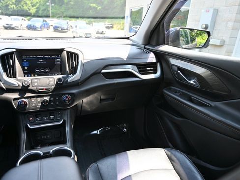 Used 2019 GMC Terrain SLT w/ Preferred Package FWD image 12