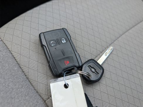 Used 2020 Chevrolet Silverado 1500 LT w/ Bed Protection Package image 32