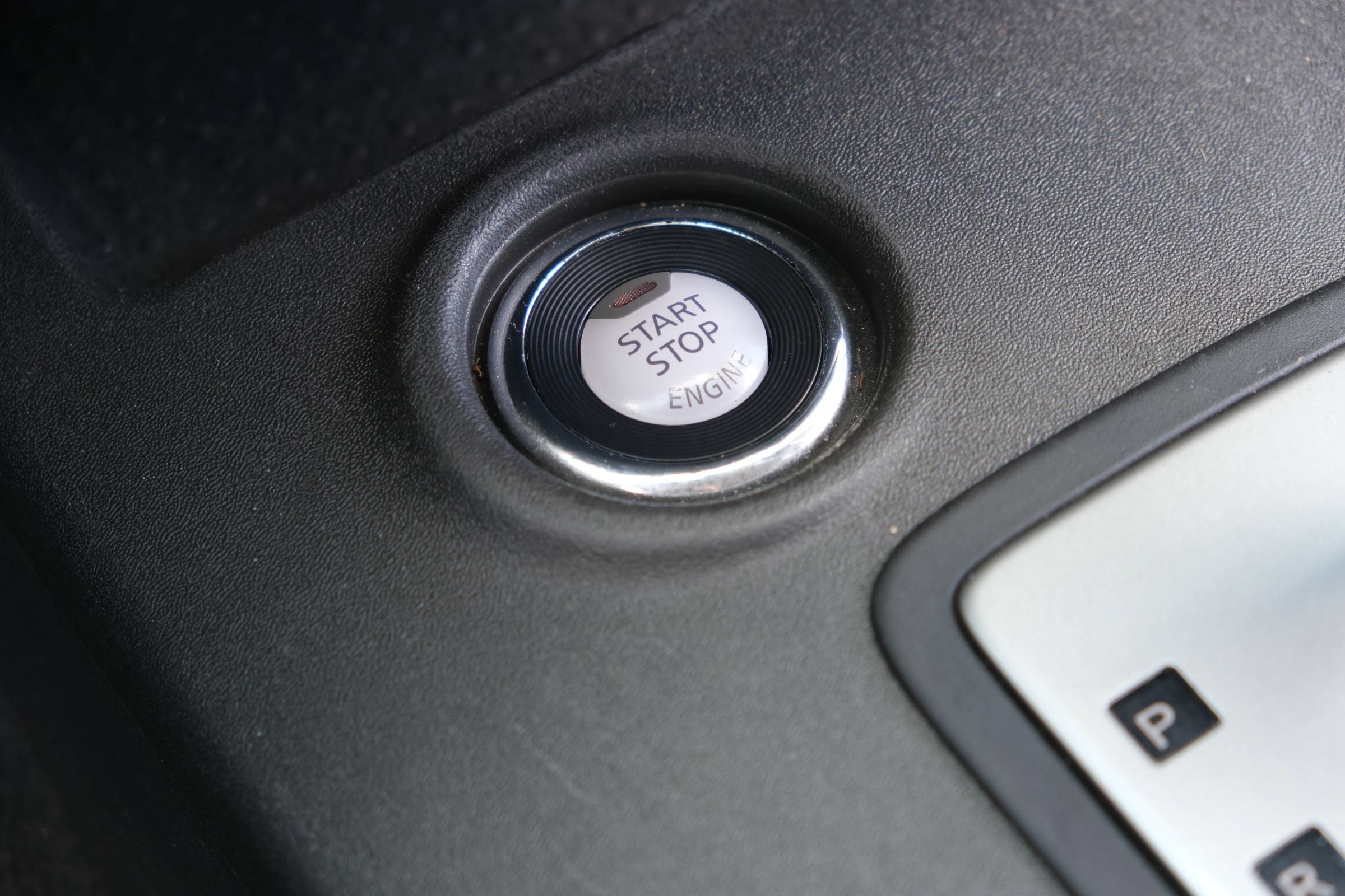 Used 2021 Nissan Frontier SV AWD/4WD image 25