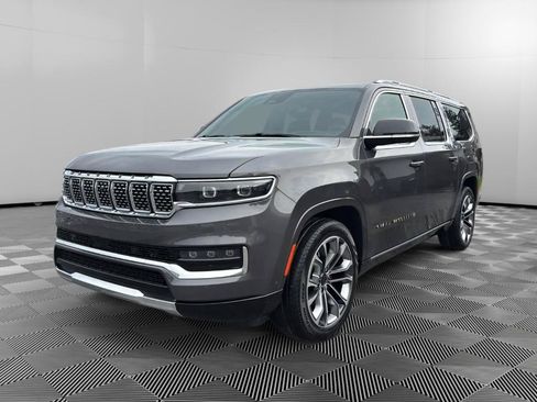 Used 2025 Jeep Grand Wagoneer L Series III w/ Rear Seat Video Group 1 AWD/4WD image 1