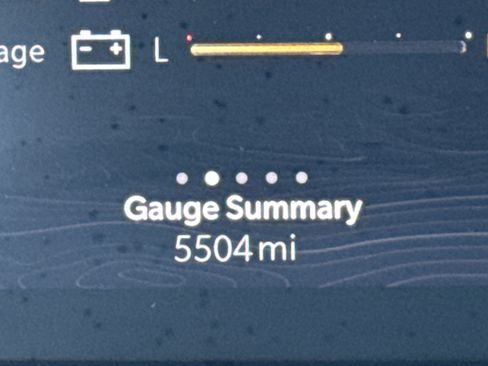 Used 2025 Jeep Grand Cherokee Laredo X w/ Luxury Tech Group I image 24