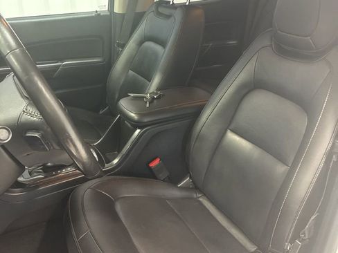 Used 2018 GMC Canyon SLT w/ Driver Alert Package image 15