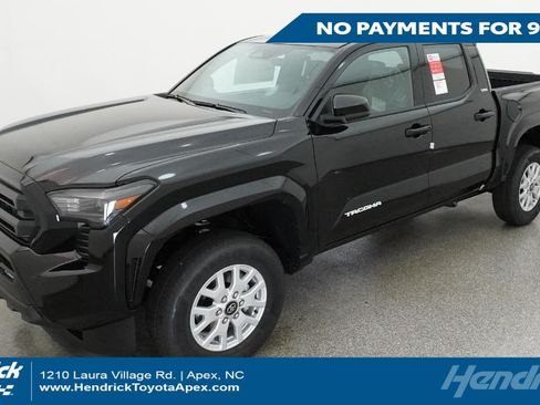 Used 2026 Toyota Tacoma SR5 RWD image 1