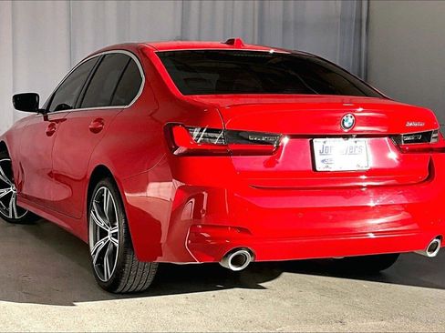 Used 2024 BMW 330i Sedan w/ Convenience Package image 10