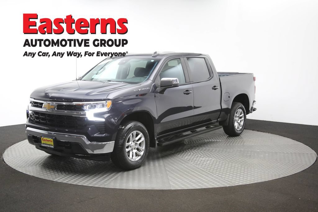 Used 2022 Chevrolet Silverado 1500 LT AWD/4WD image 56