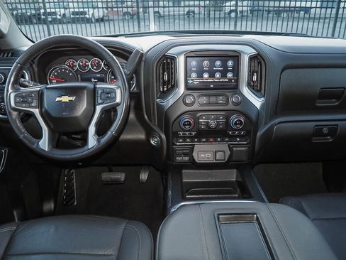 Certified 2022 Chevrolet Silverado 1500 LTZ w/ Safety Package II AWD/4WD image 10