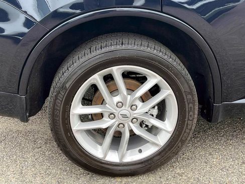 Certified 2025 Dodge Durango GT AWD/4WD image 13