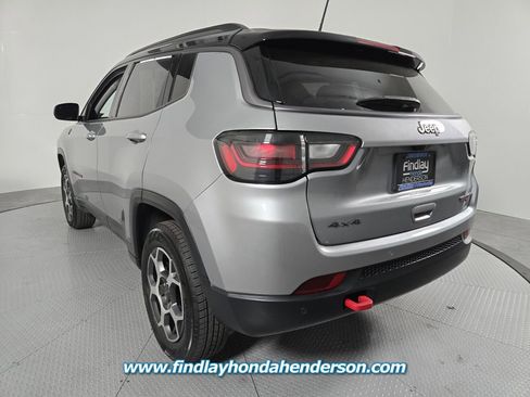 Used 2022 Jeep Compass Trailhawk w/ Trailhawk Elite Group AWD/4WD image 4