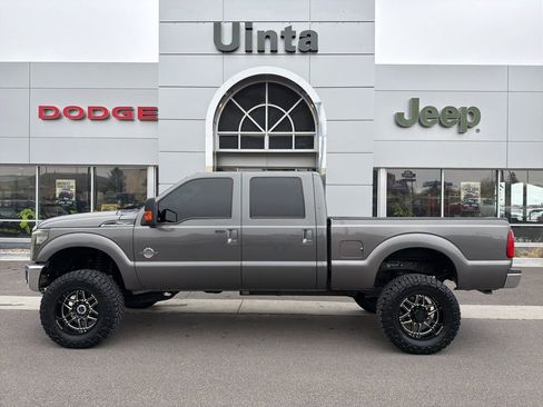 Used 2013 Ford F250 Lariat w/ Lariat Ultimate Pkg image 3