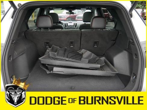 Used 2022 Chevrolet Equinox RS w/ RS Leather Package AWD/4WD image 13