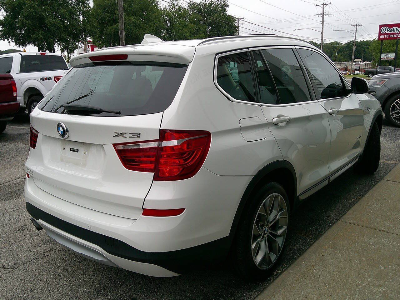 Used 2017 BMW X3 xDrive28i AWD/4WD image 5