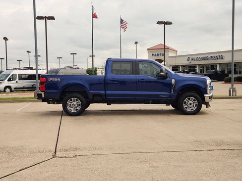 Used 2026 Ford F250 Lariat w/ FX4 Off-Road Package AWD/4WD image 5