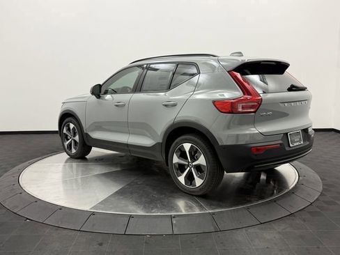 New 2026 Volvo XC40 B5 Plus w/ Protection Package Premier image 5