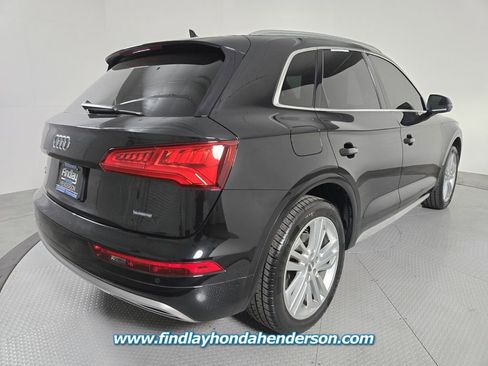 Used 2019 Audi Q5 2.0T Premium Plus w/ Premium Plus Package AWD/4WD image 6