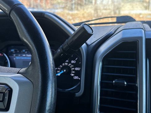 Used 2020 Ford F350 Lariat w/ FX4 Off-Road Package image 19