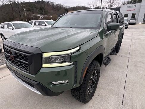Used 2022 Nissan Frontier PRO-4X w/ Off-Road Protection Package image 8