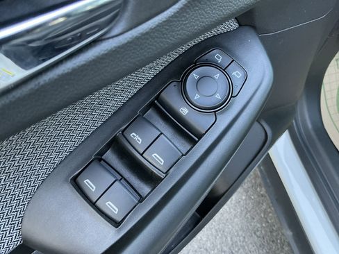 Used 2023 Chevrolet TrailBlazer LT w/ Convenience Package image 29