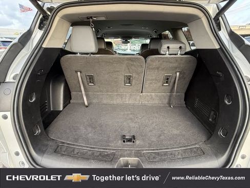 Used 2020 Buick Enclave Essence FWD image 31
