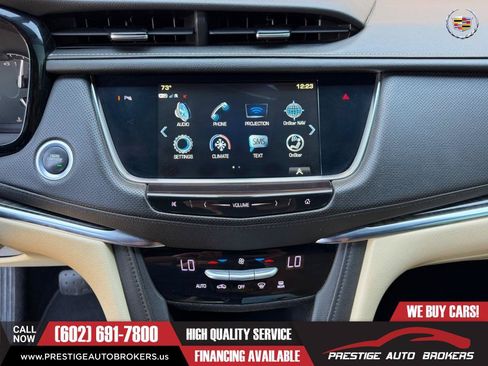 Used 2018 Cadillac XT5 FWD image 38